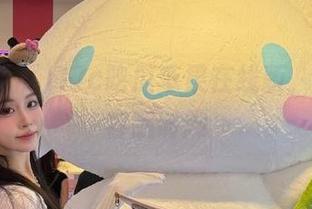 17c吃瓜苹果在线版，精彩内容随时刷