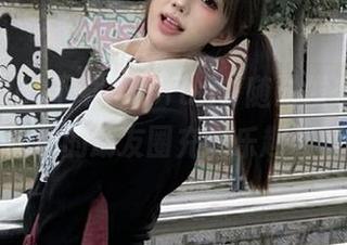下载455fun，随时发布热门素材，让你的朋友圈充满乐趣与惊喜！