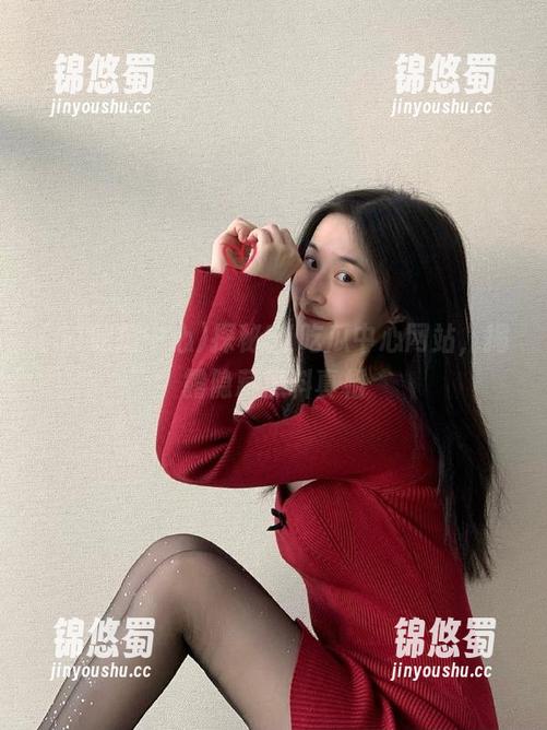 51吃瓜中心 探秘51吃瓜中心网站,揭露隐藏黑料真相