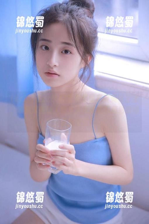 zztt 在zztt47首页尽情享受美味生活,收藏那些让人意犹未尽的吃瓜精彩瞬间,乐趣无穷!