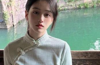 发现“吃瓜不打烊”各类热门线路–在线吃瓜，全天候不打烊，趣味不断