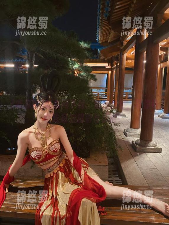 吃瓜网下载：官网推荐，带你领略吃瓜的精彩与乐趣！