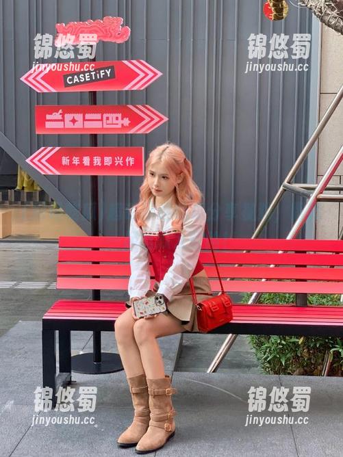 超萌网曝吃瓜分享视频，跟我一起吃瓜大冒险！